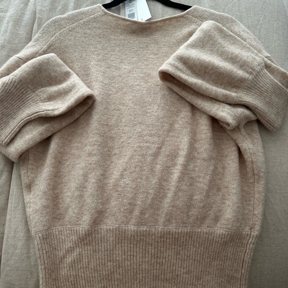 Aritzia Wilfred Dear Sweater - Heather Light Oatmeal - Picture 10 of 11